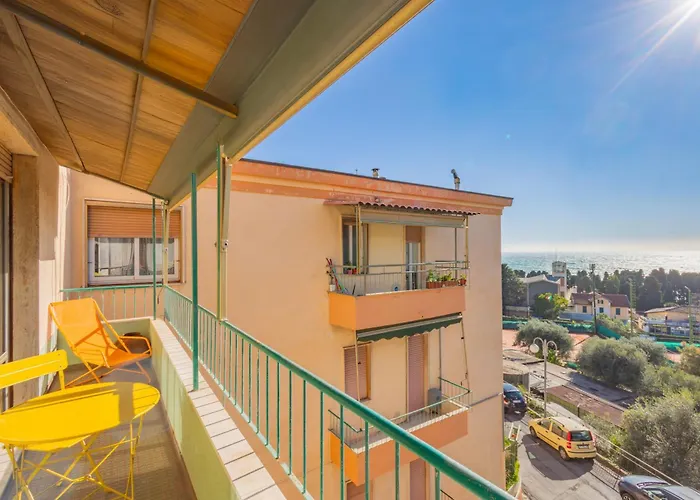 Tennis Flat With Sea View By Wonderful Italy *